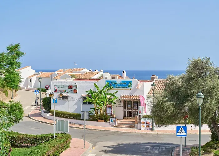 Casa Andalusia In * Нерха